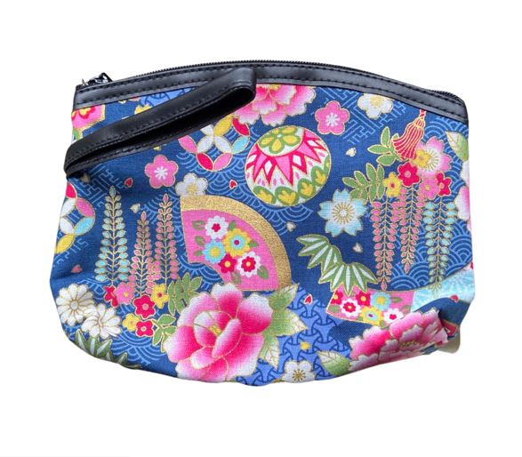 Japans-etui-bloemmotief-blauw