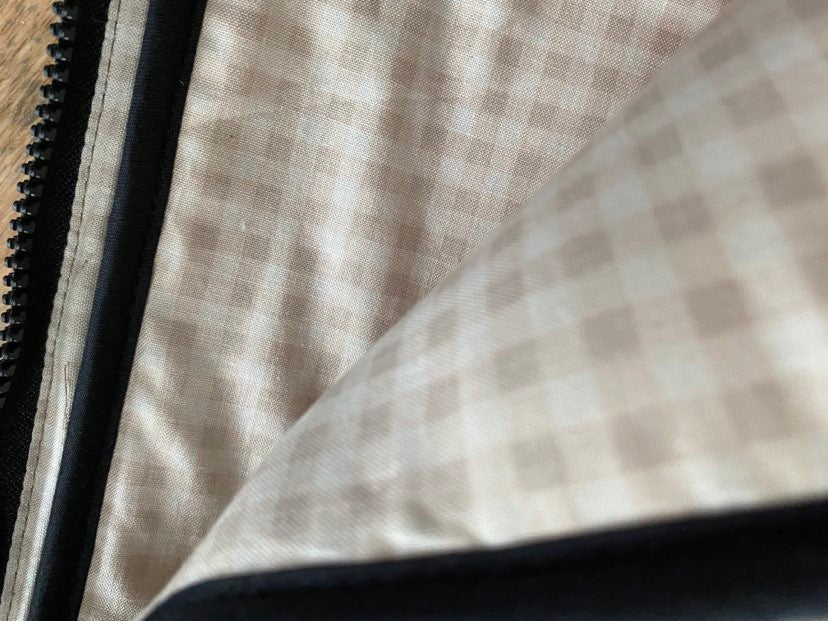 ReHats Berlin Laptop Beschermingshoes Coffee Nerd Beneficios 13 inch binnenkant