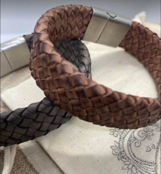 Chic Le Freak Armband gevlochten leder cognac