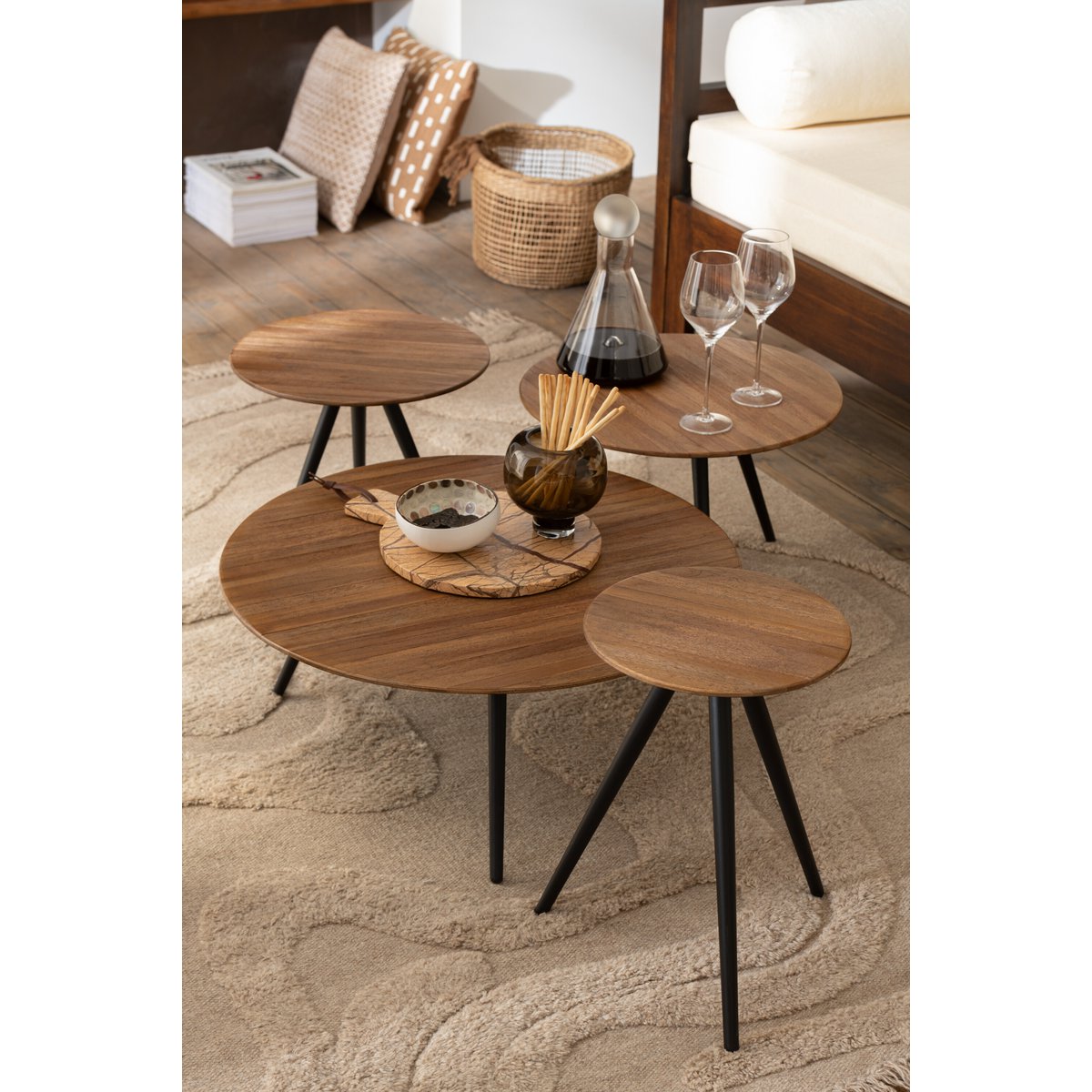 J-Line tafel Rond Gerecycleerd Teak - hout - naturel - set van 4