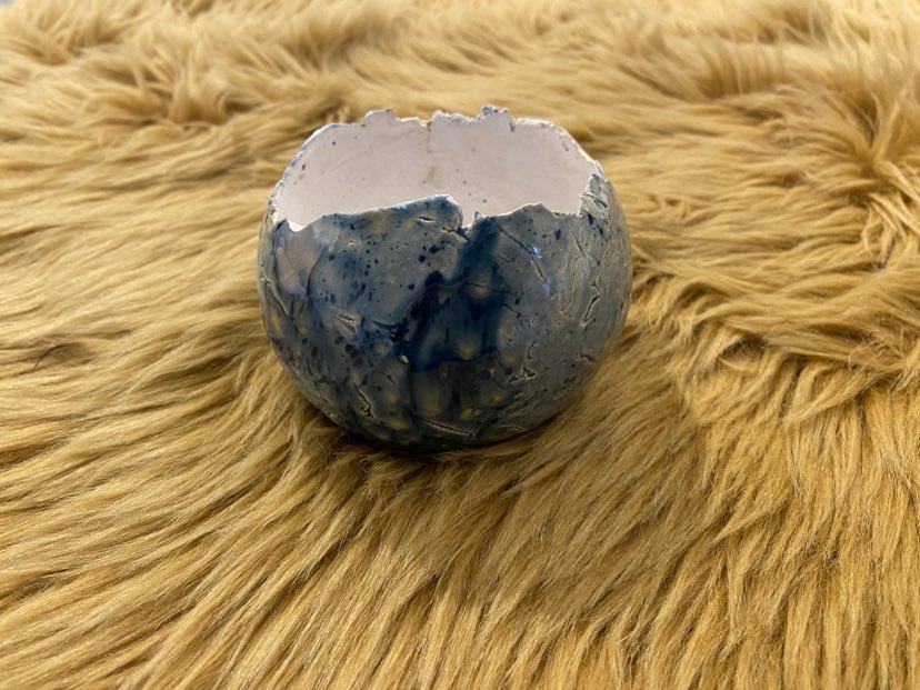 Handgemaakt keramiek kommetje blauw geel