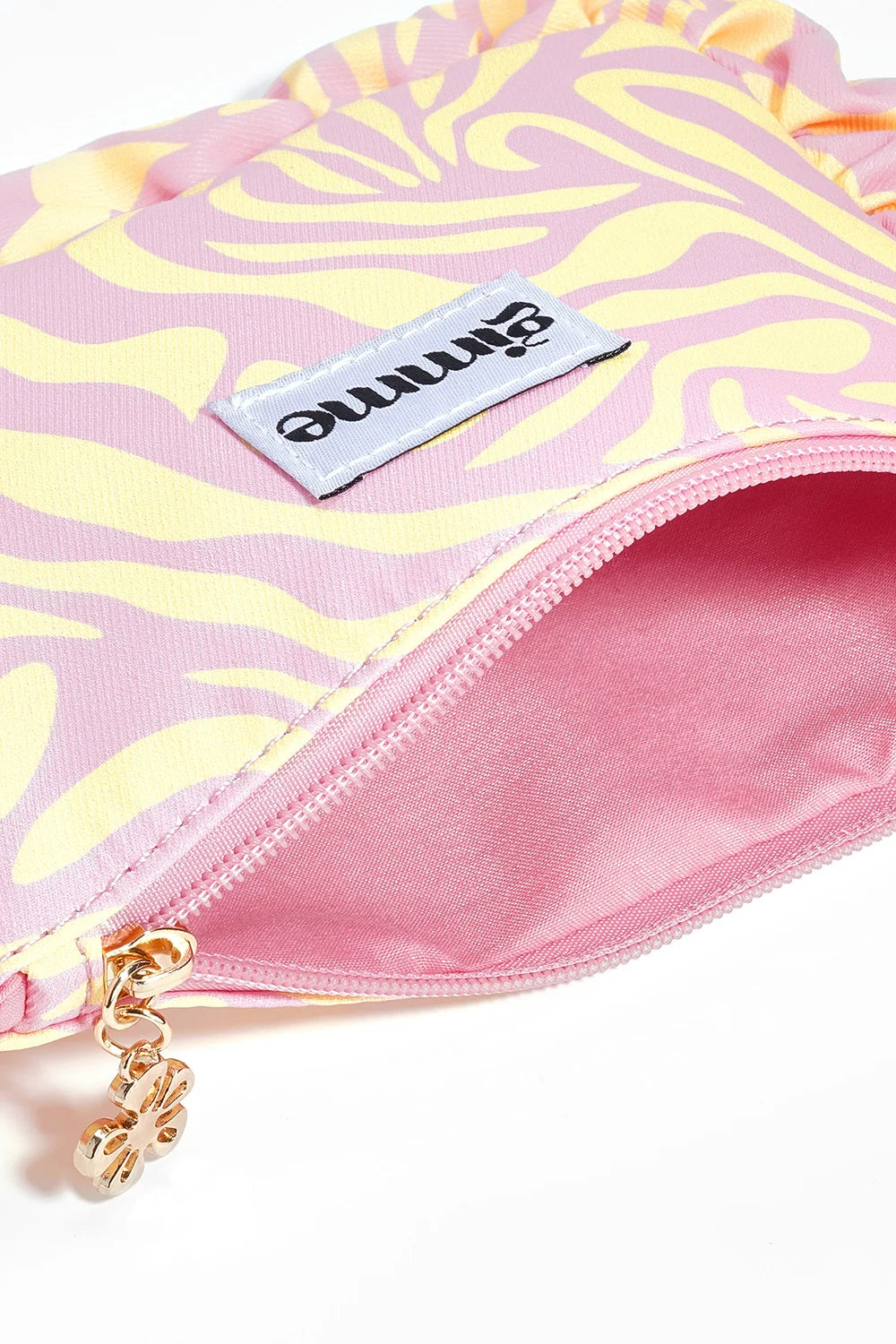 Toilet- en make-uptasje golven