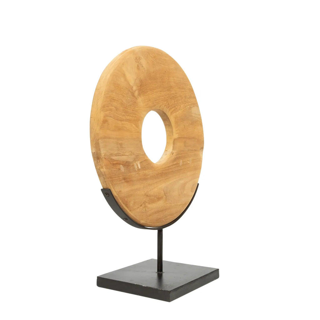 De Teak Disc op Stand - M