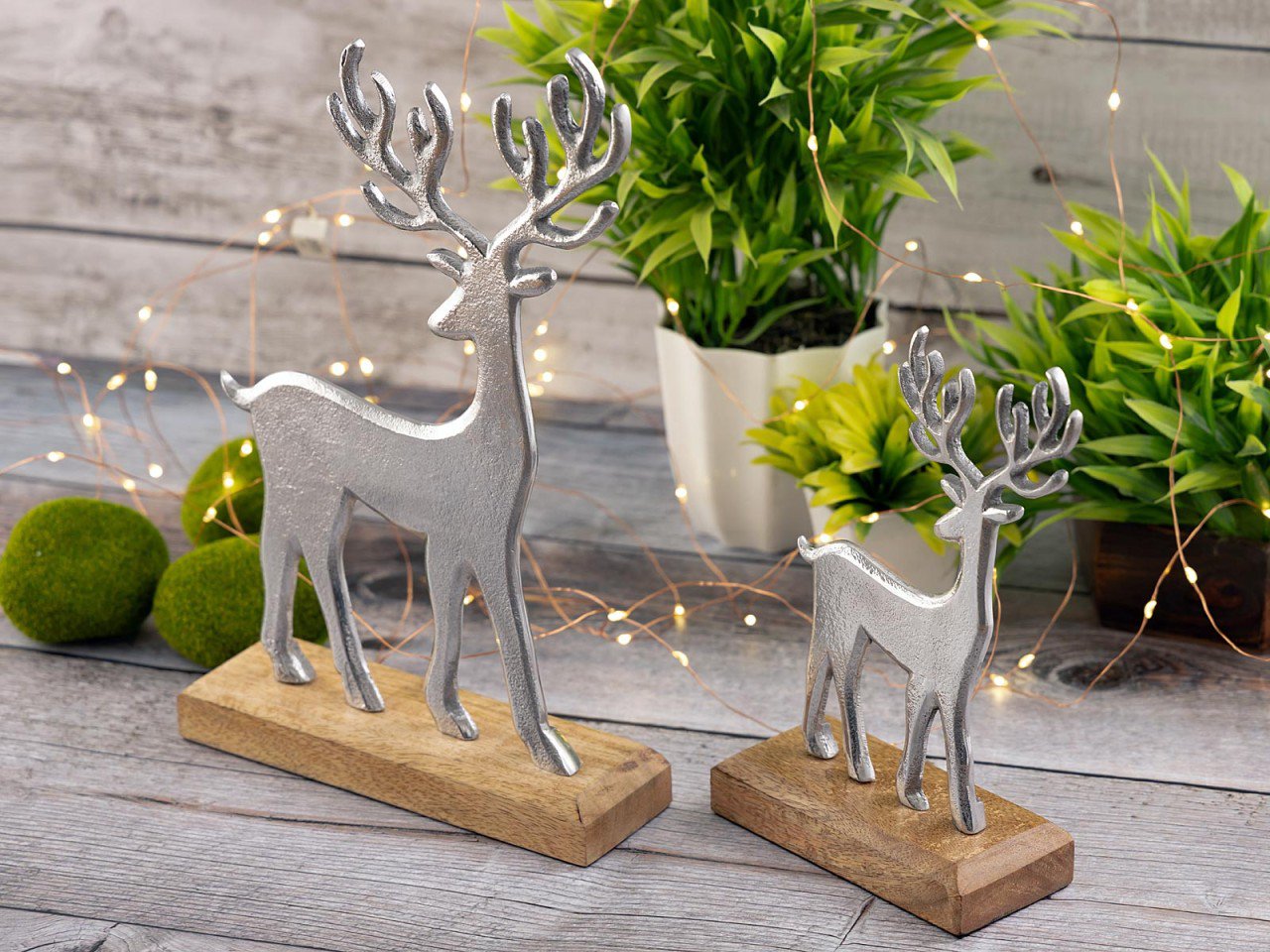 Decoratieve figurenset van 2 hertenstandaard 14/20x22/32cm decoratief figuur aluminium mangohout