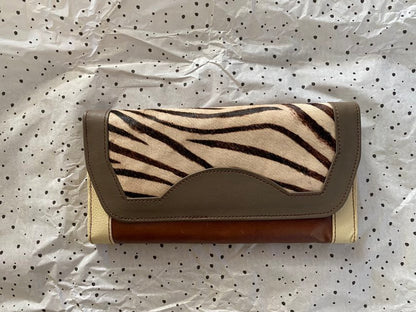 vanMauZ leren Portemonnee Envelope dierenprint beige bruin voorkant